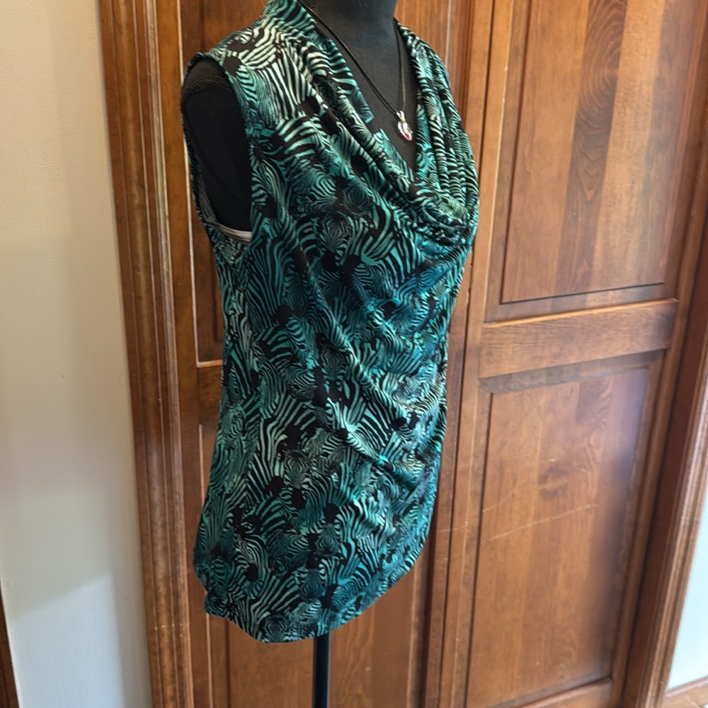 Worthington Green and Black Women's Sleeveless Top - Picture 4 of 9